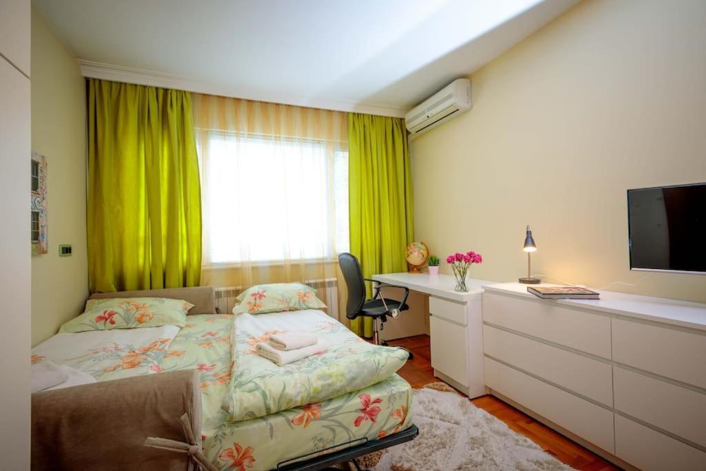 Green Apartment - Top Location, Near City Center! Sofia Exterior foto